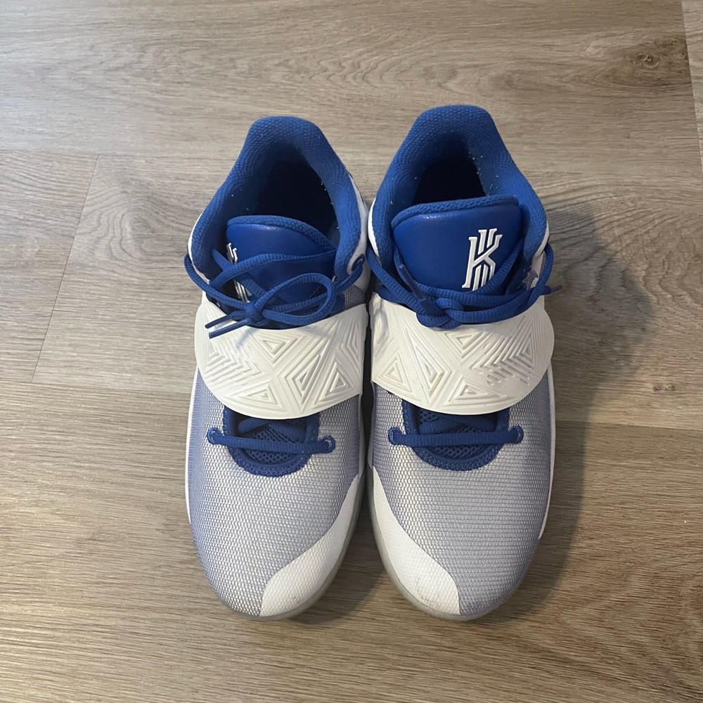 Kyrie Flytrap 3 White Varsity Royal - image 7